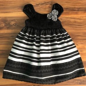 5T Black & White dress